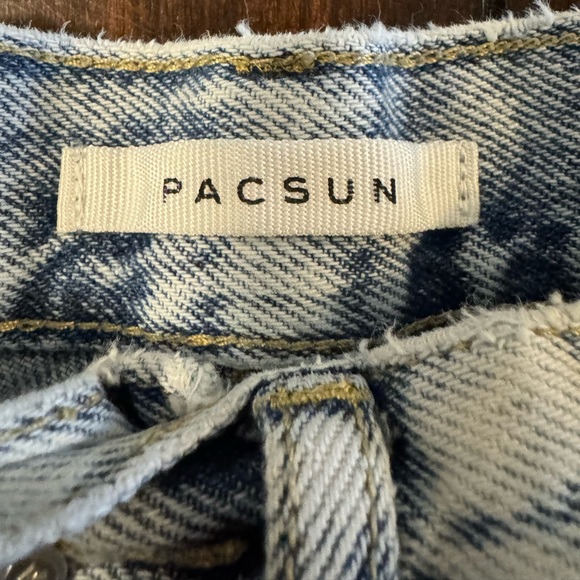 PacSun Acid Wash Ultra High Waisted Vintage Denim Shorts - Picture 2 of 5